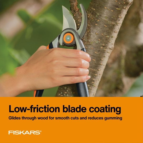 Fiskars Bypass Pruning Shears, 5/8-Inch Cut Capacity Garden Clippers, Gardening Scissors with Sharp, Rust Resistant Steel Blade - Image 3